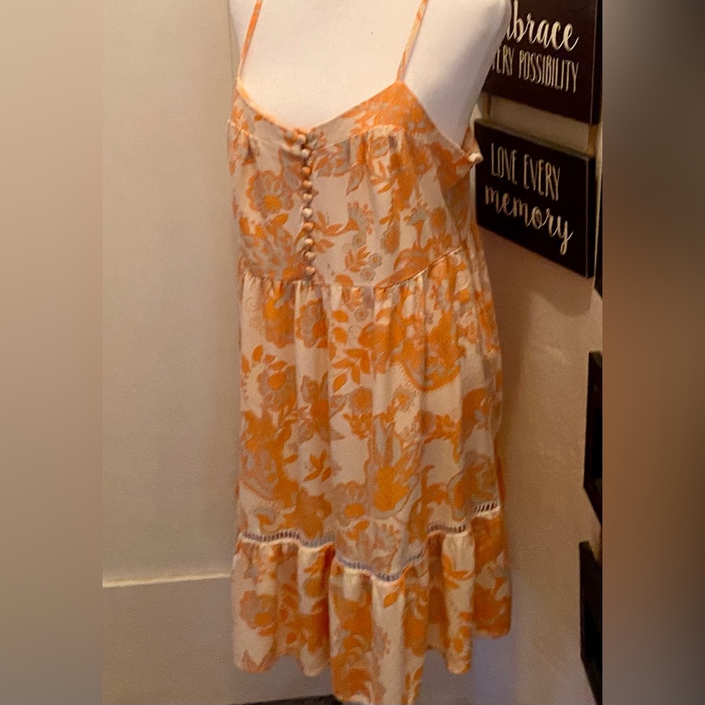 American Eagle Outfitters Floral Orange and Cream Sundress🧡